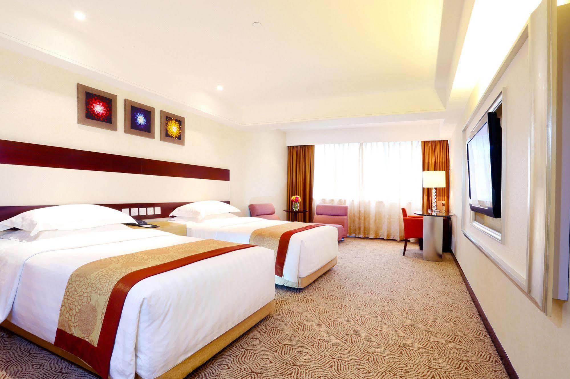 Hotel Casa Real 4*